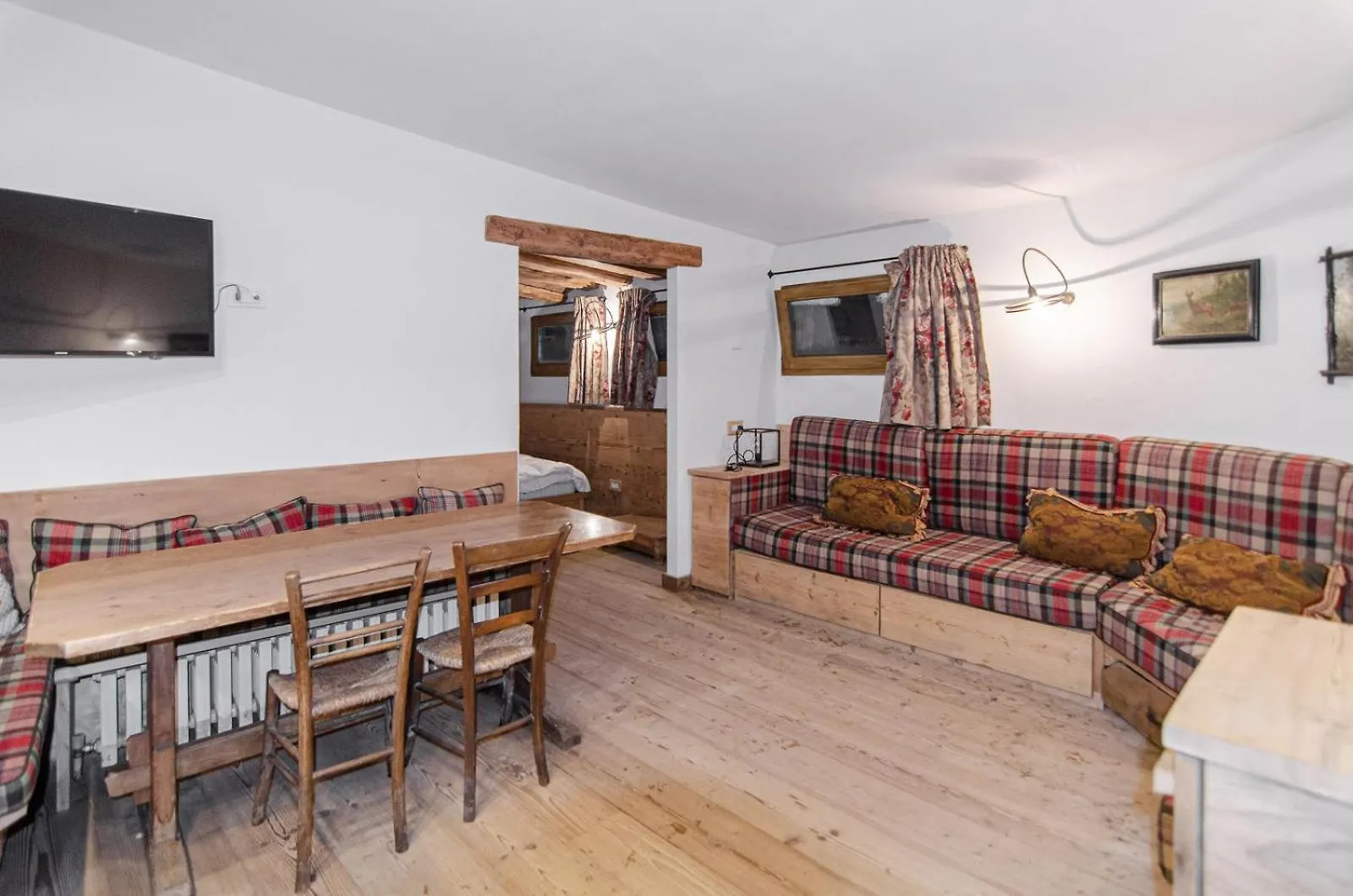 Charming Studio Chiave